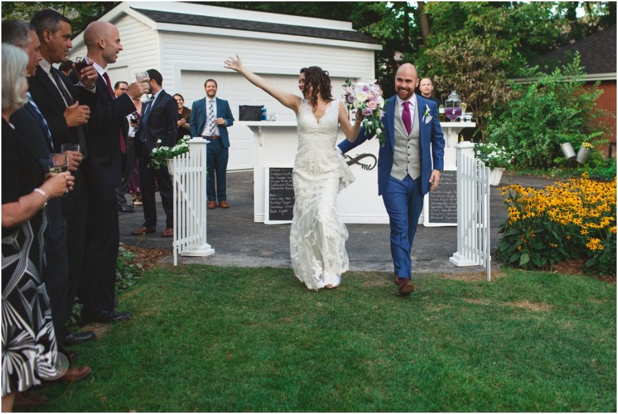 kingston wedding photographer - backyard wedding